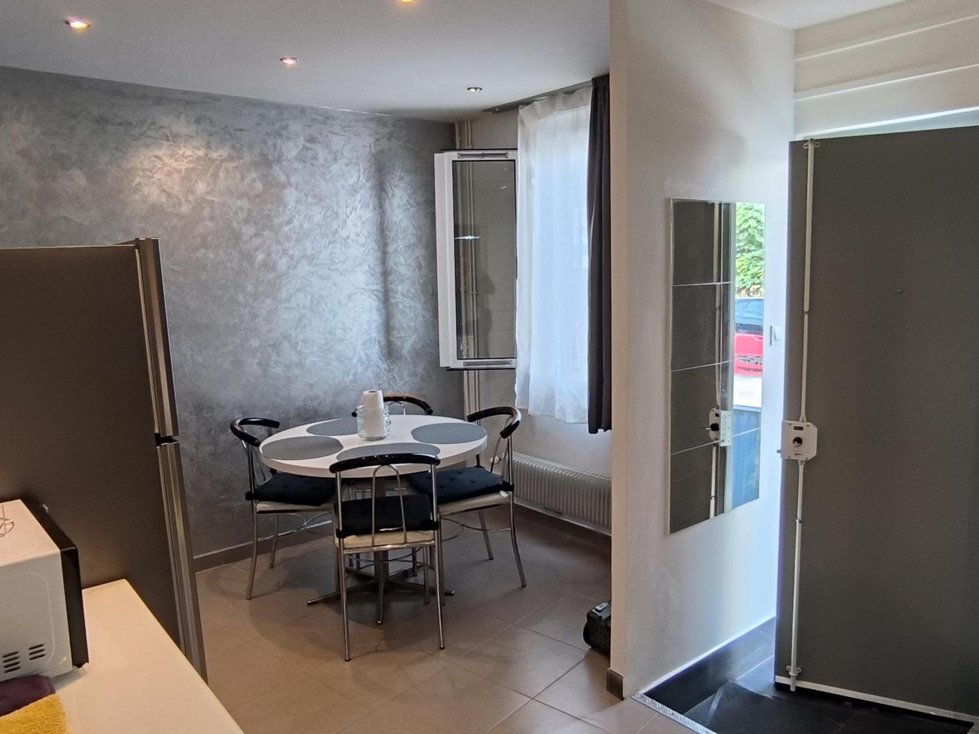 Loft Porte De Paris Croix De Chavaux 93100 Montreuil Montreuil  Esterno foto